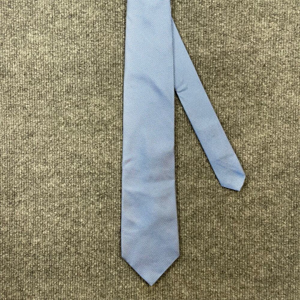 Brooks Brothers 346 Tie 3 1/4" X 57 3/4" Blue Pinpoint All Silk Made In USA
